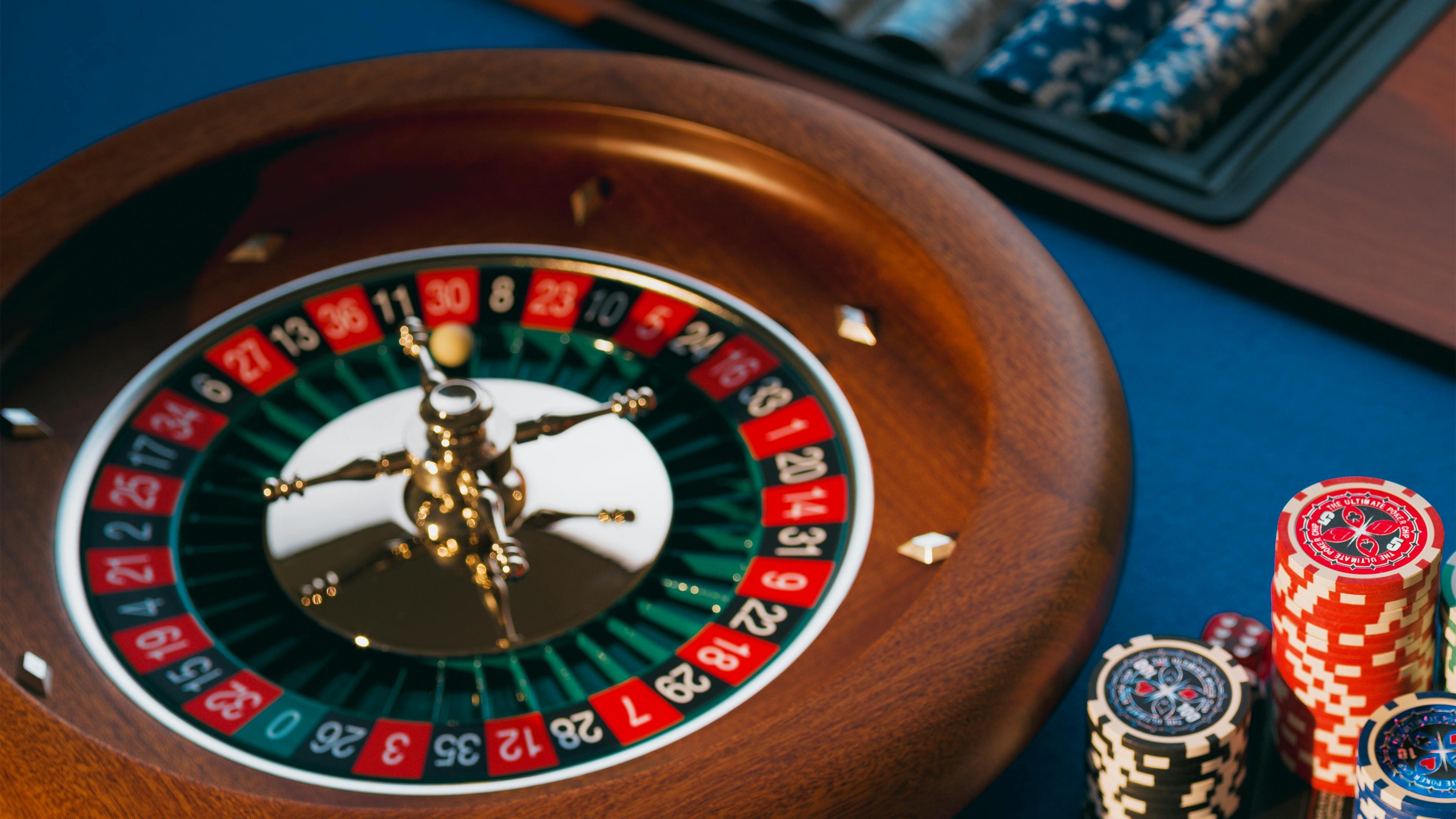 Filipino player joining a live baccarat table on Champion Zone via mobile browser